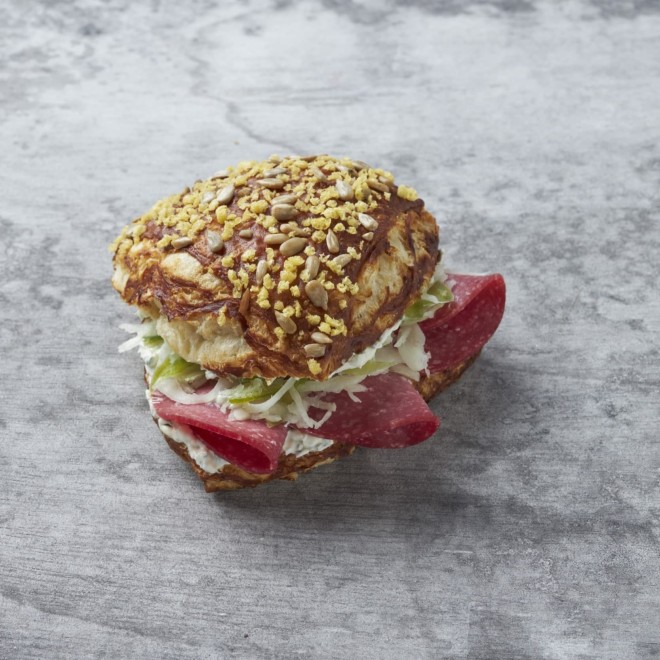 Laugenecke Salami Krautsalat 075