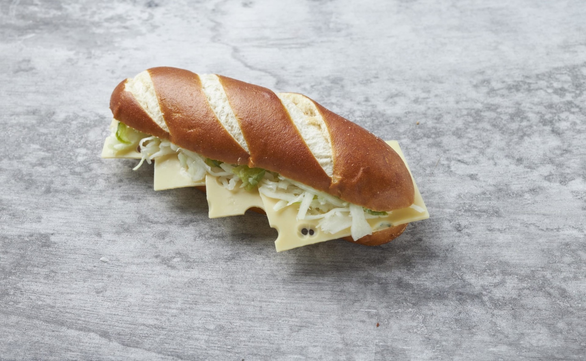 Laugenstange Emmentaler040