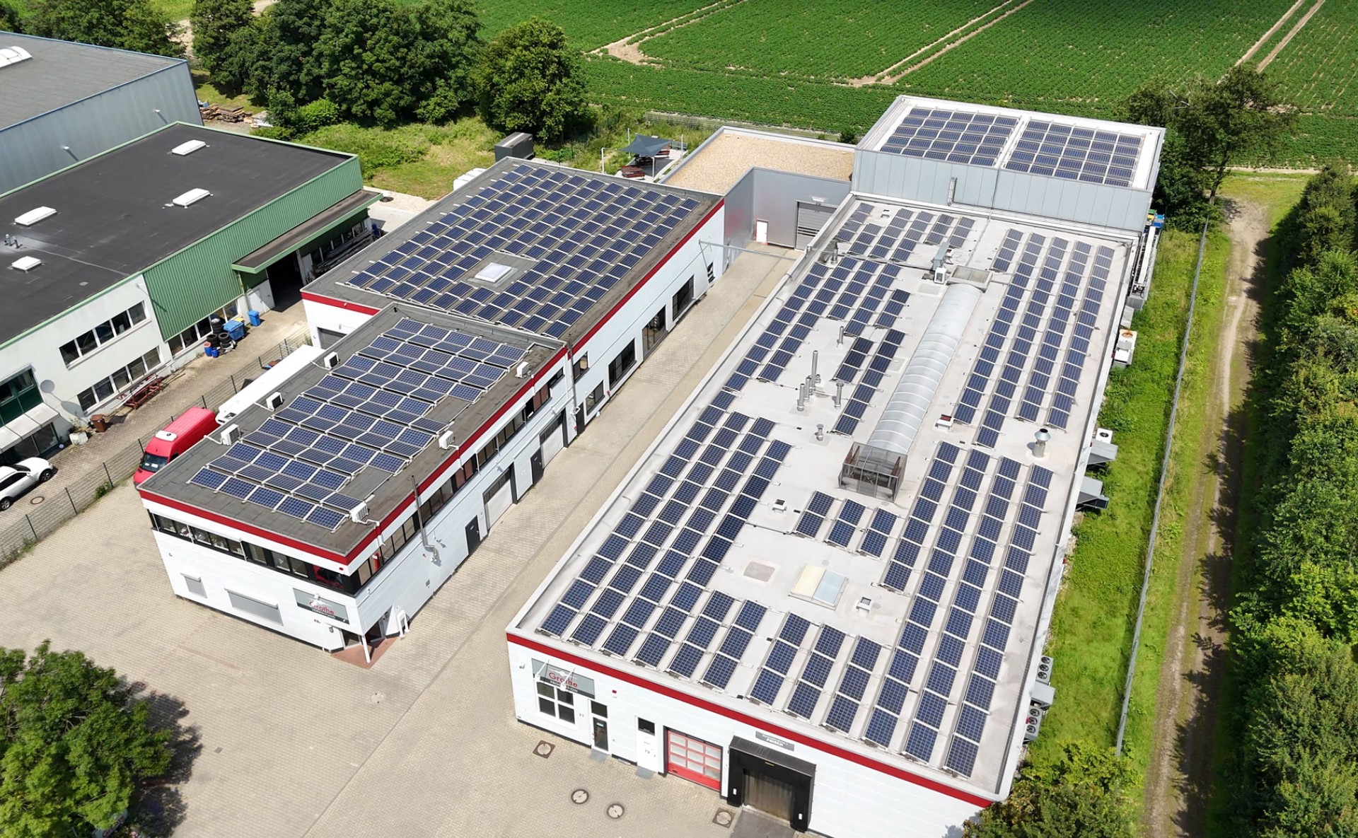 Unsere Solaranlage / Our solar system